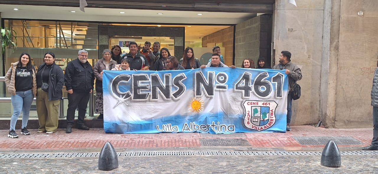 Visitas de estudiantes a la UNMa - CENS 461 de Villa Albertina y CENS 462 de Ingeniero Budge